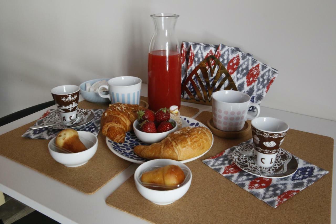 Beb Binario39 Bed and Breakfast Napoli Eksteriør billede